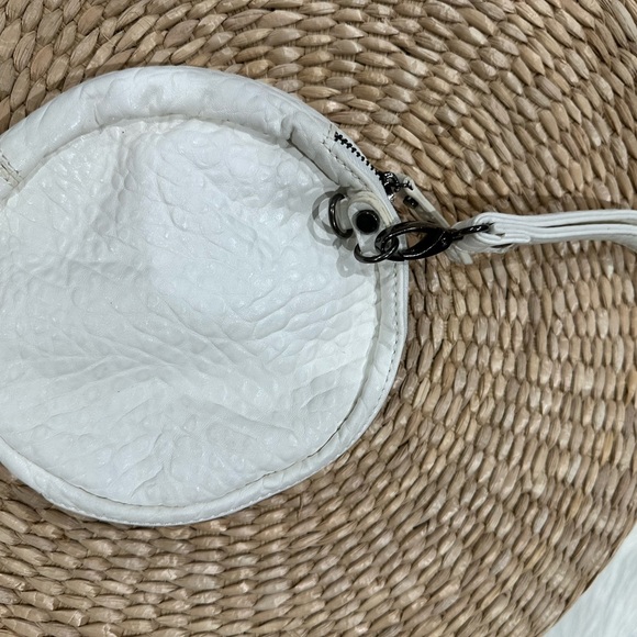 Poverty flats wristlet or clutch - Picture 3 of 4